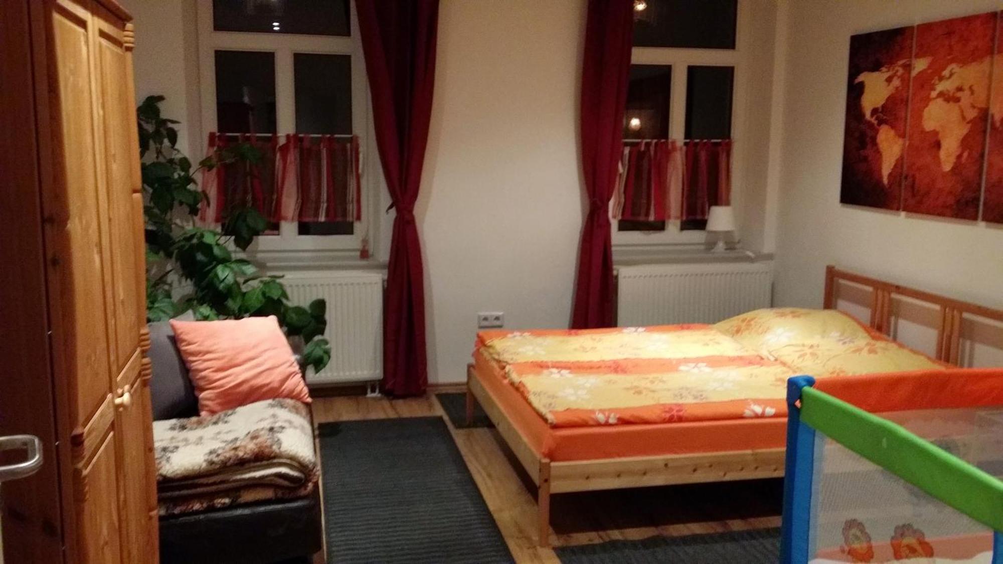 Ferienwohnung Rosie Chemnitz Exterior foto